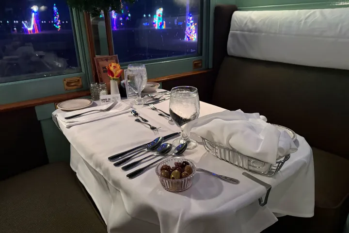 Create Lasting Memories on the Christmas Dinner Train This December