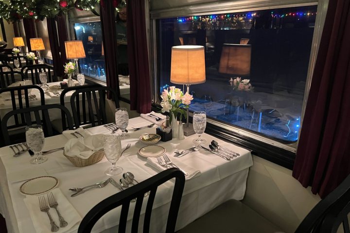 Tennessee Valley's Festive Christmas Train Dining Adventure