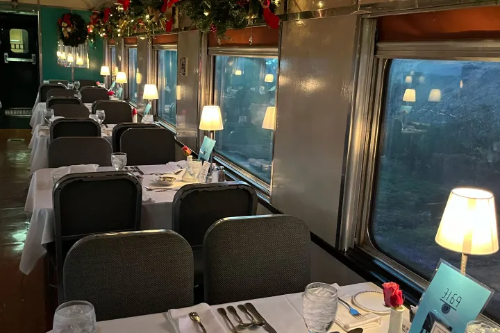 Celebrate Christmas in Style with a Dinner Train Journey Through Chattanooga