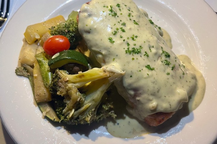 All Aboard for a Unique Dinner Train Experience – Secure Your Spot Now!