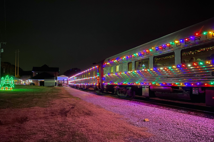 The North Pole Limited is a magical experience for all who attend. Trains take riders on an imaginary journey to the North Pole, where they can see the beautiful Christmas lights and decorations.