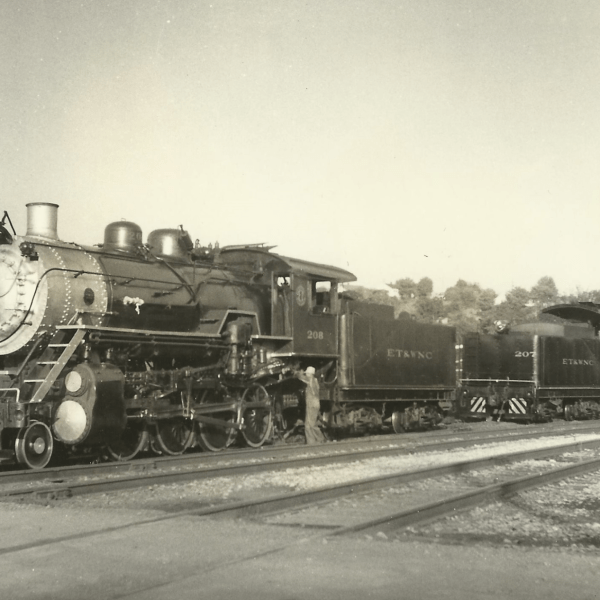 The ET&WNC sent a representative to the Southern Railway roundhouse in Asheville, North Carolina for some new motive power. The first engine he was offered were Ks-1 2–8 0's #685 and 835 but this did not suit his needs so instead chose engines 630 &722 because they where better conditioned than any others available at that time