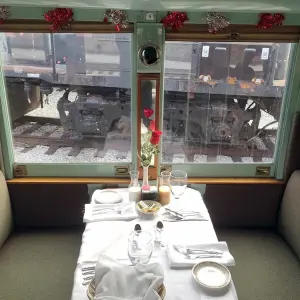 Unforgettable Christmas Train Dining Experiences in Chattanooga