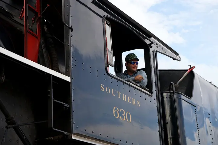The Tennessee Valley Railroad Museum is a great place to visit if you're interested in trains. This museum has a large collection of locomotives and rail cars, as well as other railroad-related items. One of the highlights of a visit to the museum is a ride on the Missionary Ridge Local, a vintage train that runs through the Tennessee Valley.