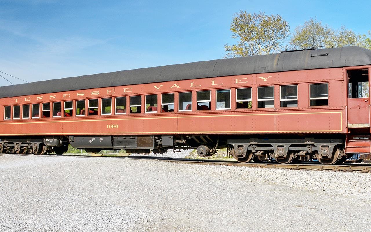Southern Railway 1000 | Tennessee Valley Railroad