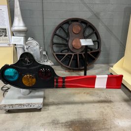 The Tennessee Valley Railroad Museum is home to many pieces of locomotive history. One of the most popular exhibits is the steam locomotive. The museum also has a number of passenger cars and freight cars on display.