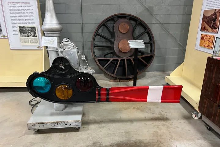 The Tennessee Valley Railroad Museum is home to many pieces of locomotive history. One of the most popular exhibits is the steam locomotive. The museum also has a number of passenger cars and freight cars on display.