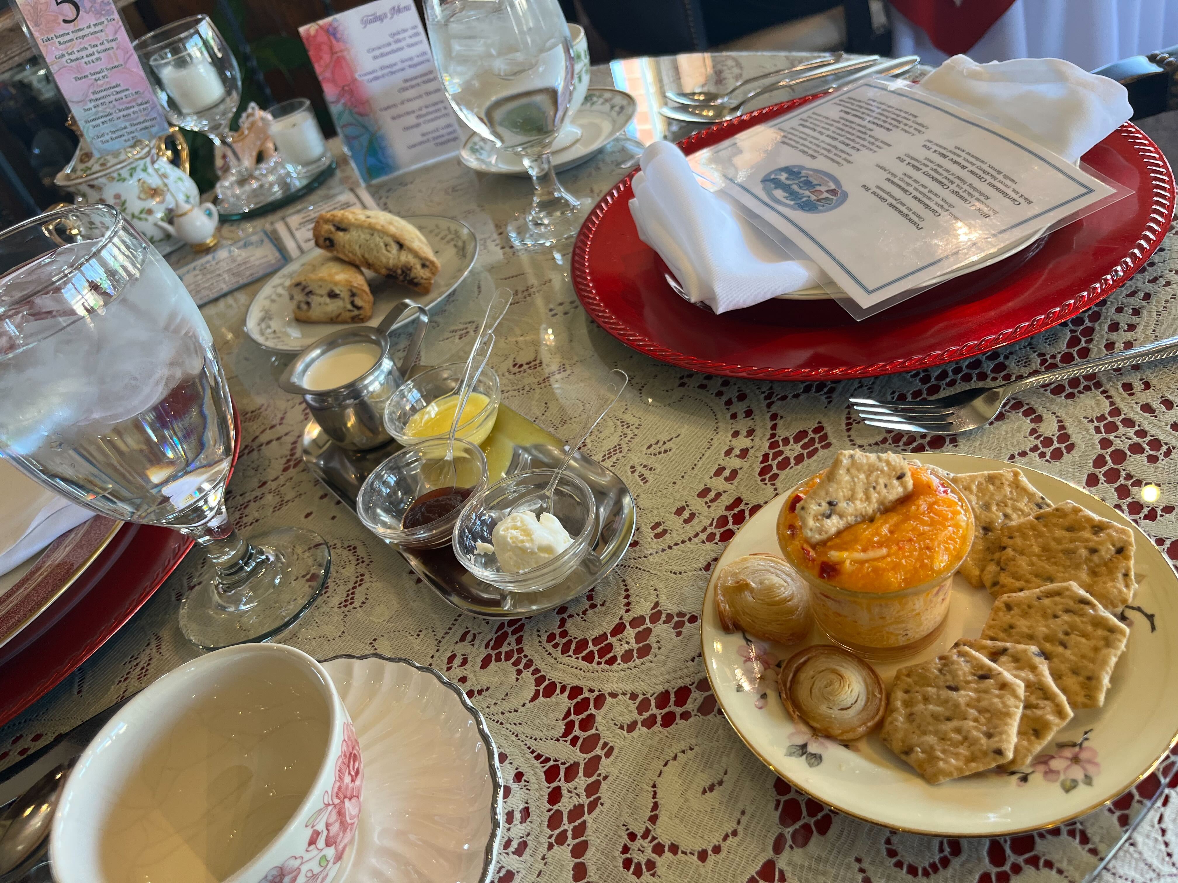 Homefront Tea Room | Vintage Train Ride & Afternoon Tea