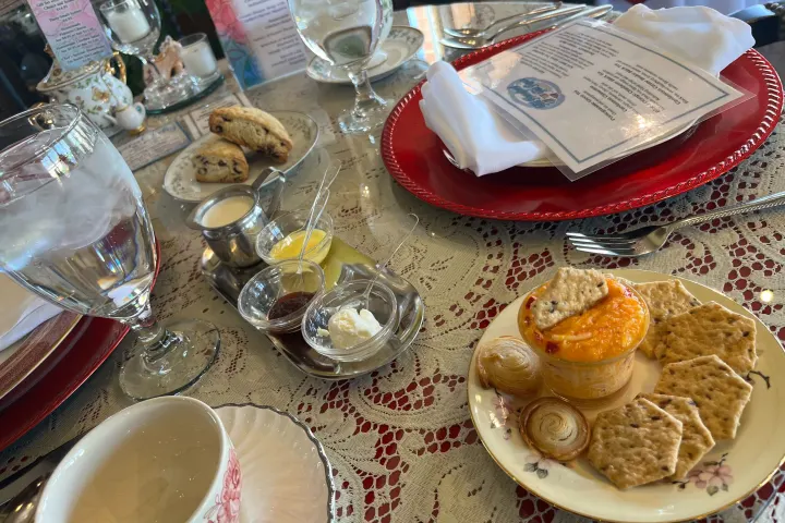 Homefront Tea Room: Elegant High Tea and Historic Train Ride Experience in Chattanooga