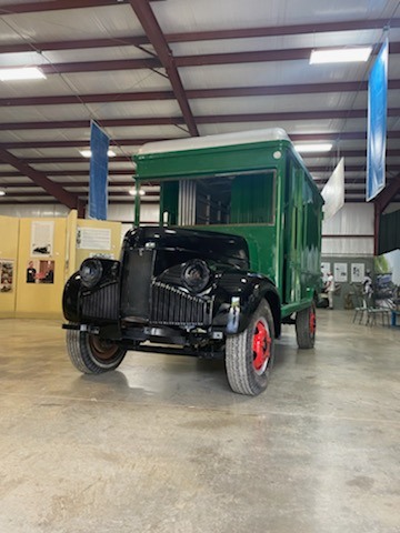 El Garaje Algabeño: Renault Express Éléctrique La Poste de NOREV