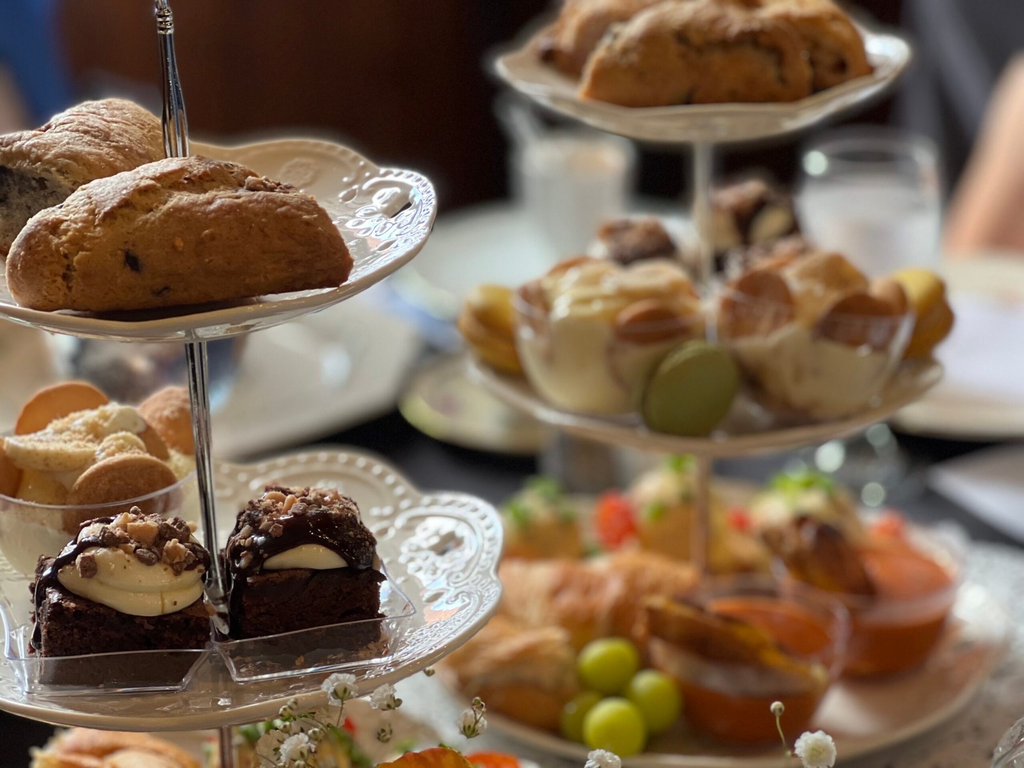 Tennessee Valley Railroad Museum – Chattanooga – Homefront Tea Room – 35 a bunch of food on a table