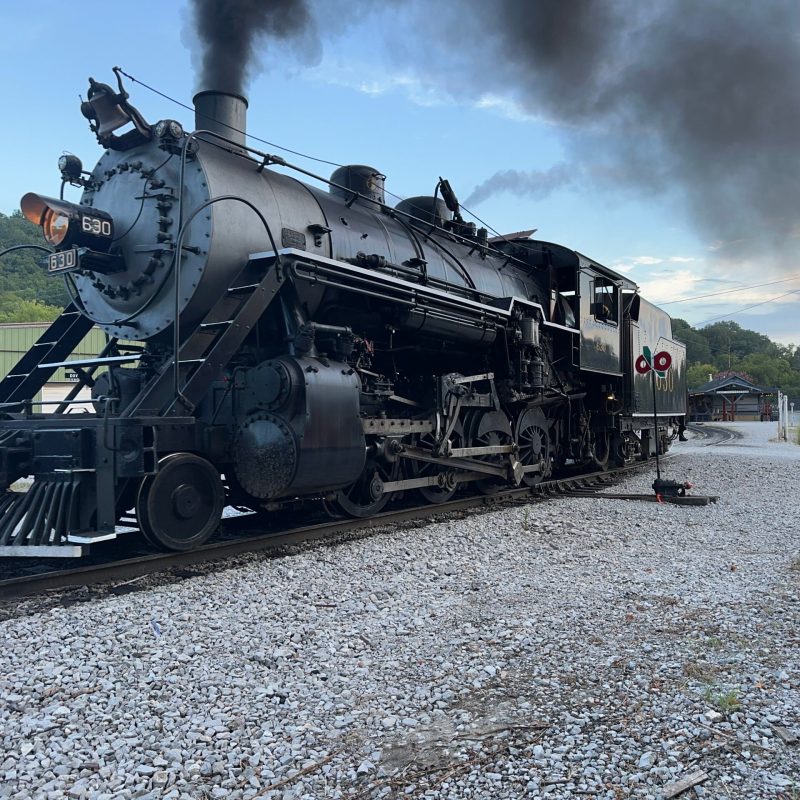 Chattanooga Awaits: Discover East Tennessee by Rail.