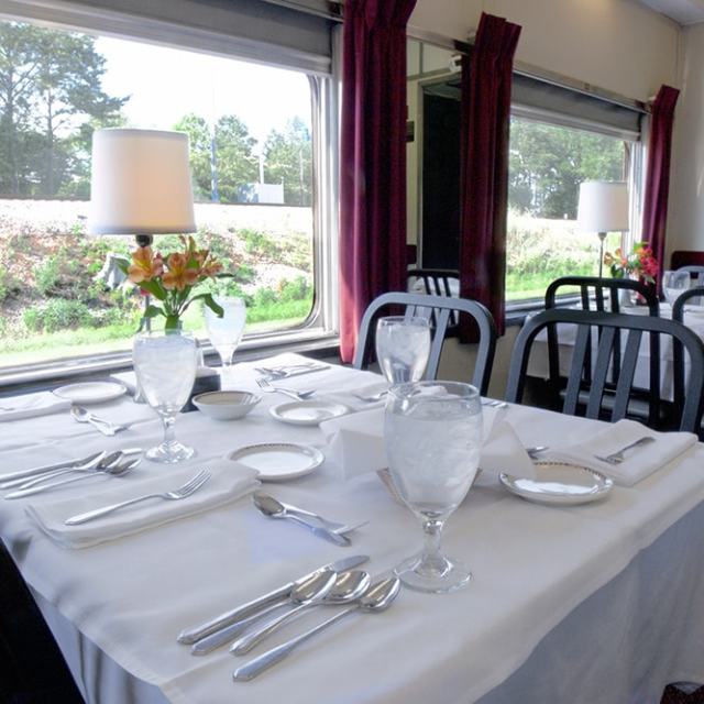All Aboard! Tennessee Valley Railroad's Special Autumn Dinner Rides
