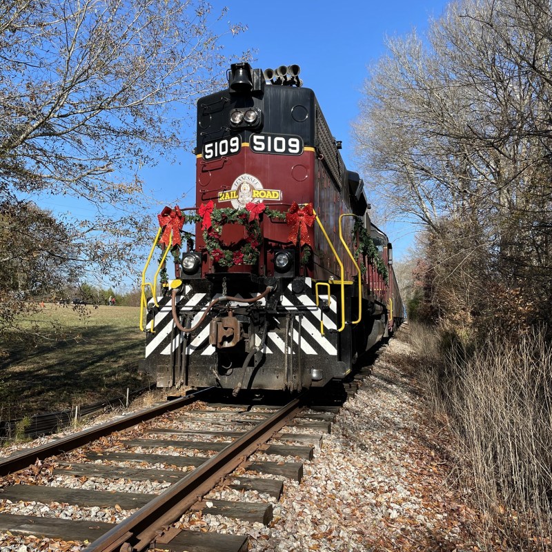 Join the Festive Ride: The Hiwassee Holiday Train Awaits!