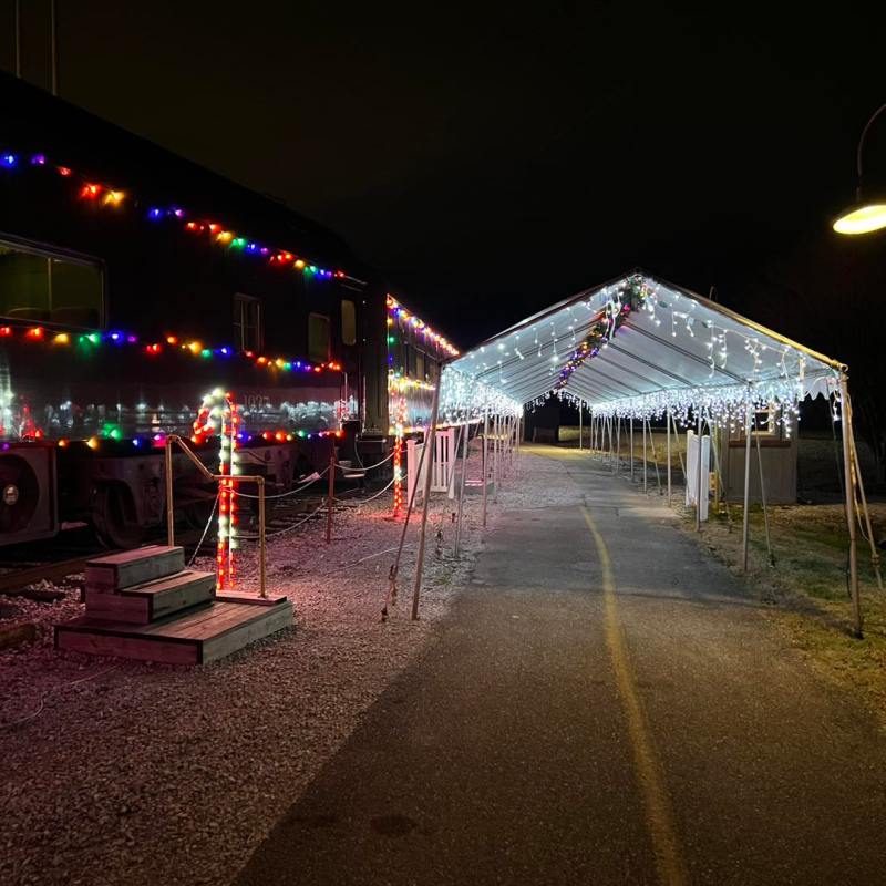 The Perfect Christmas Gift: Magical Train Rides!