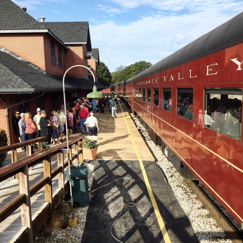 Chickamauga Battlefield & Mansion Tour by Train