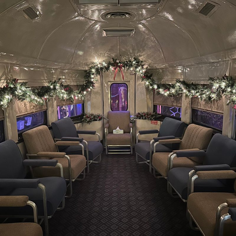 Couples' Guide to Holiday Evenings in Chattanooga