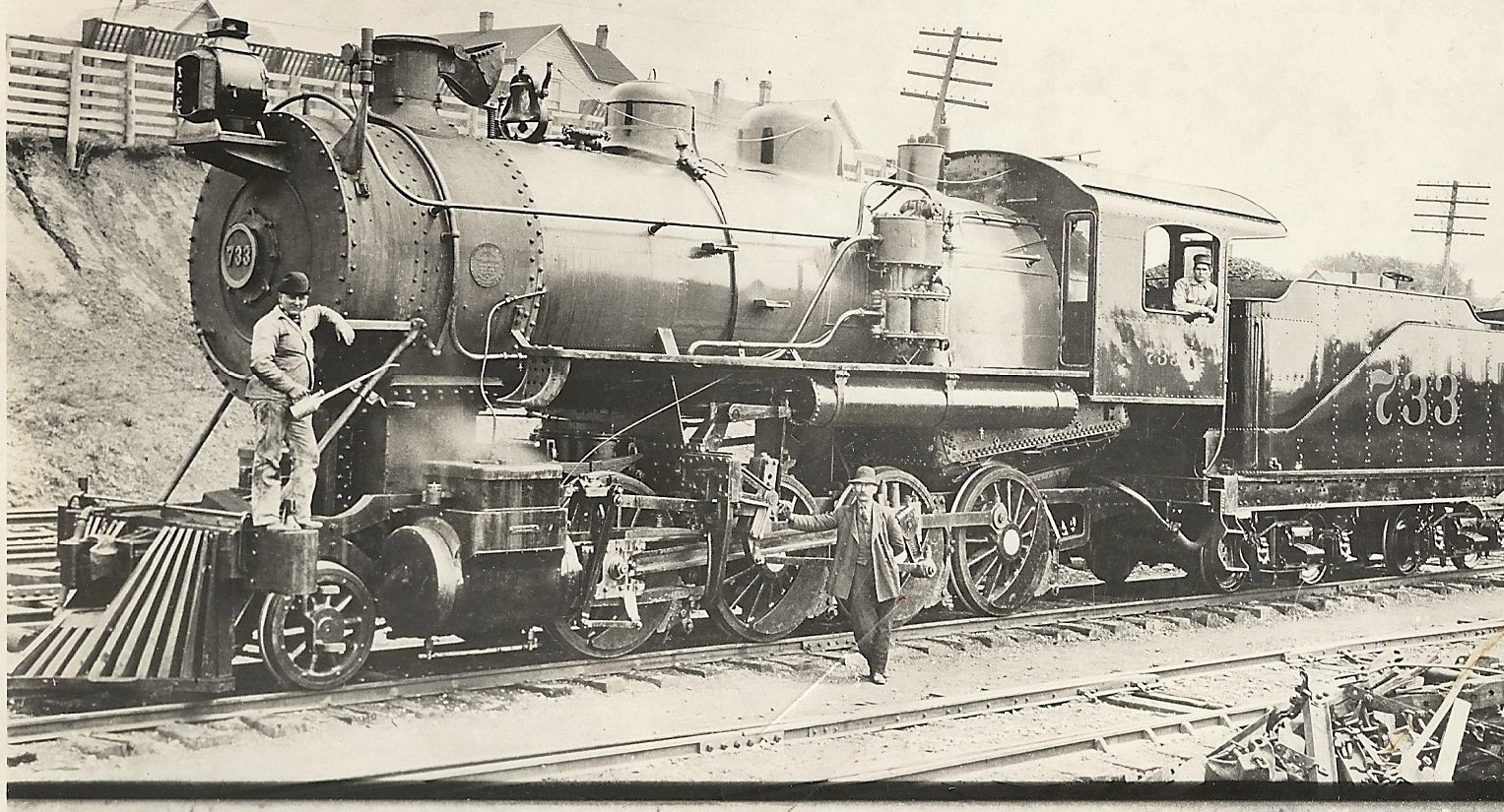 Locomotive 733: Capturing Chattanooga’s Rail History Locomotive 733: Capturing Chattanooga's Rail History