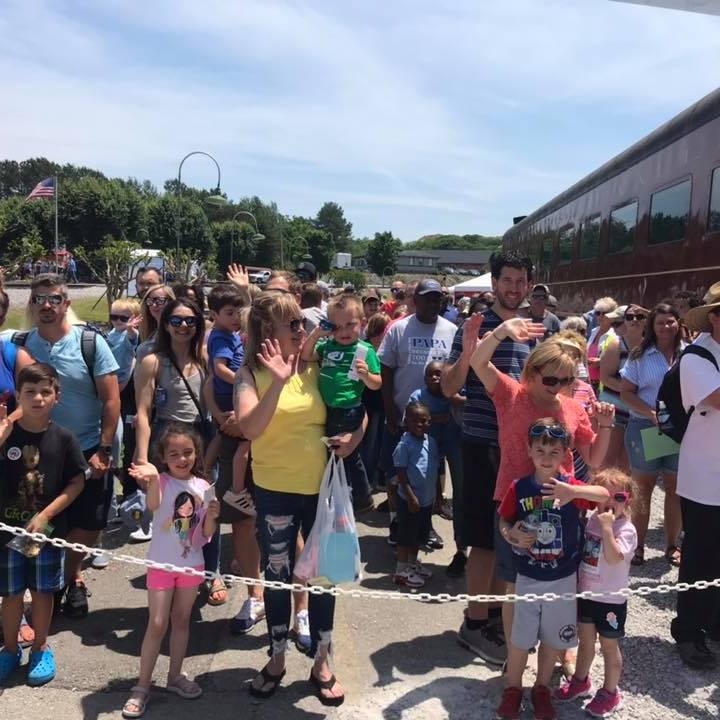 Get Your Tickets for an Evening Ride with Thomas!