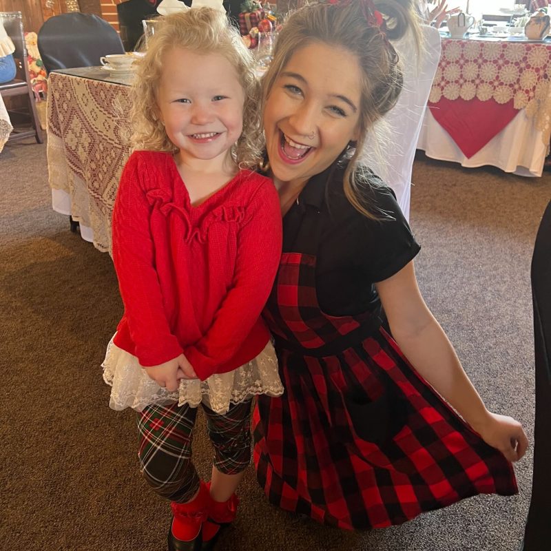 Christmas Tea - A Cozy Festive Tradition