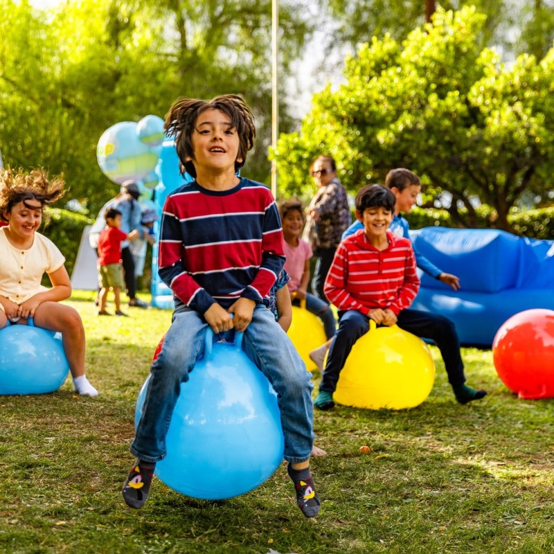 Family Adventure Awaits at Thomas' Bubble Tour!