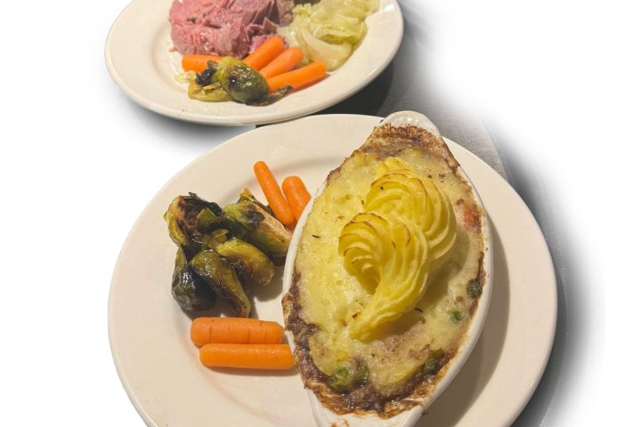 St. Patrick’s Day Feast: Dine in Style on Dinner Train