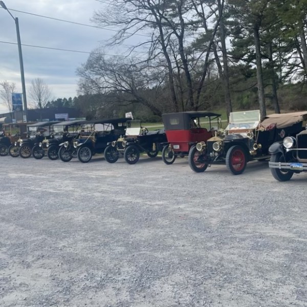 Tennessee Valley Railroad Hosts Pre-WWI Vehicle Event