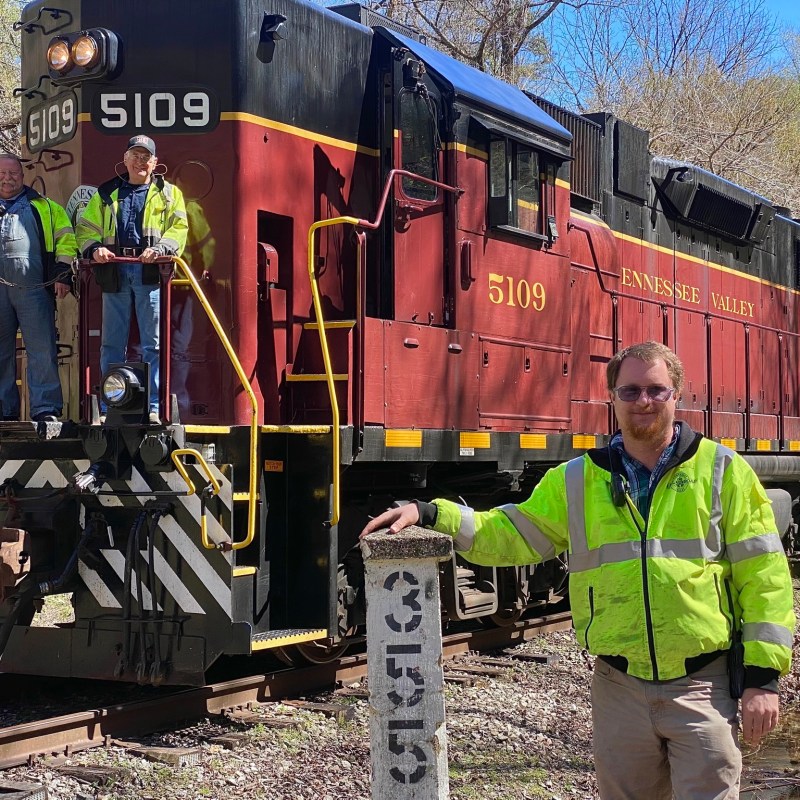 Plan Your Scenic Train Trip in Tennessee