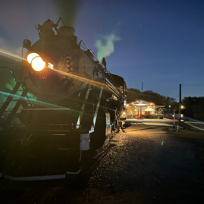 Historic Train Dining Experience for Mother's Day 2024