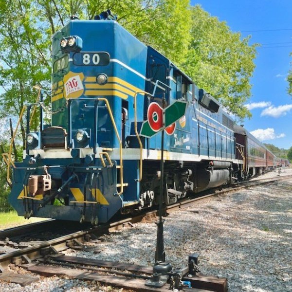 Celebrate Memorial Day with Historic Train Rides in Chattanooga!