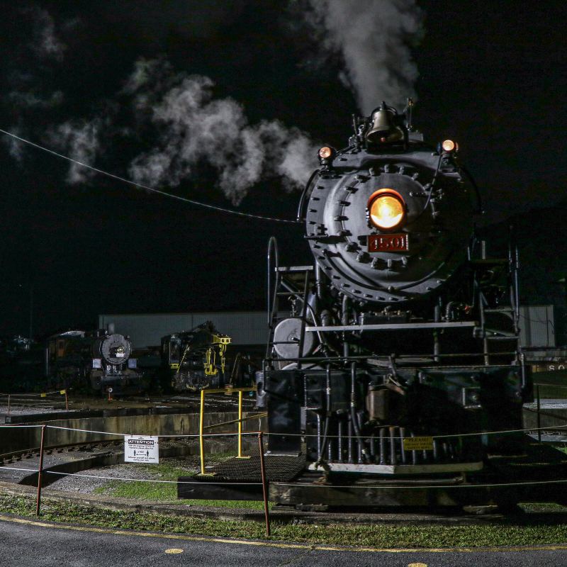 TVRM Night Shoot – Exclusive Access to Historic Trains. Photo by Matthew Freer