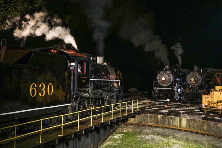 Explore Night Photography at TVRM – 1 Hour 15 Minutes. Photo by Matthew Freer