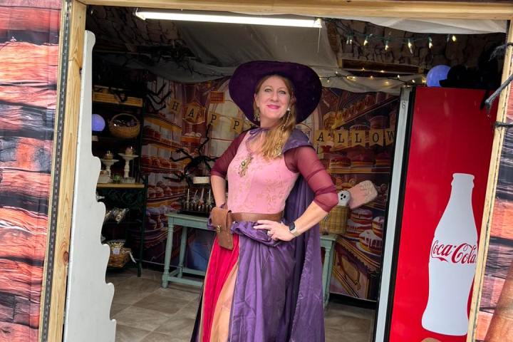 Explore the Magic on Wizards Way: A Magical Fall Train Adventure