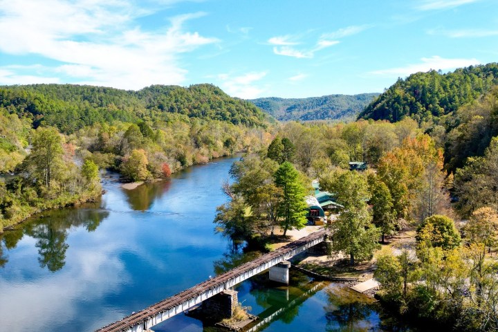 Copperhill Special & Hiwassee Loop Train Rides – Book Now!