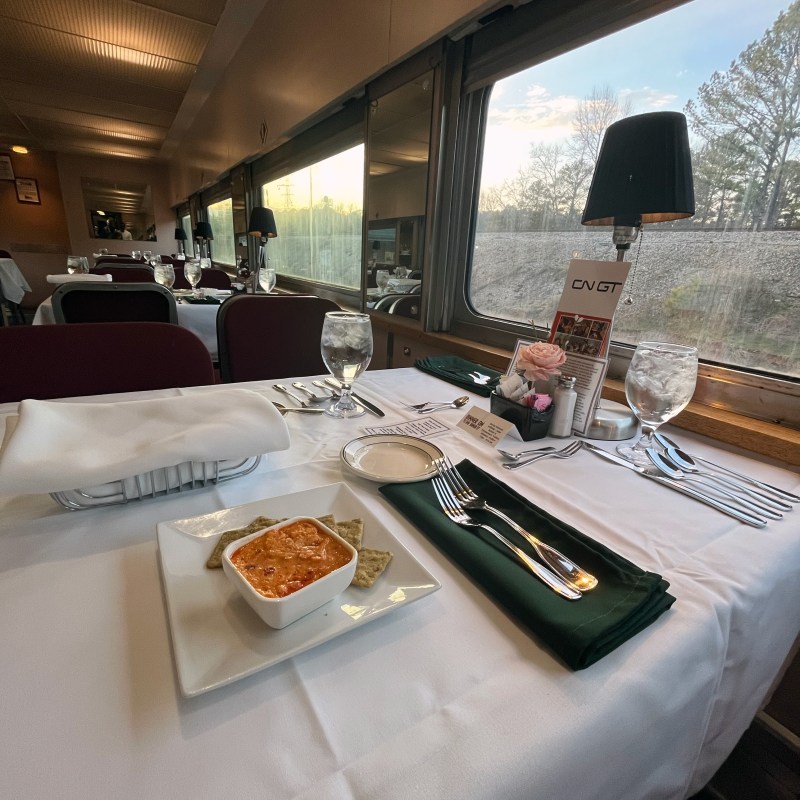 Experience Chattanooga’s Romantic Dinner Train