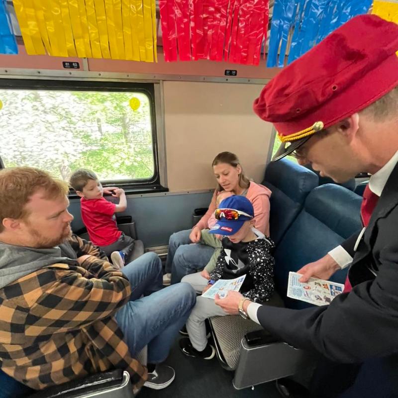 Thomas Train Ride with Bonus Steam Engine