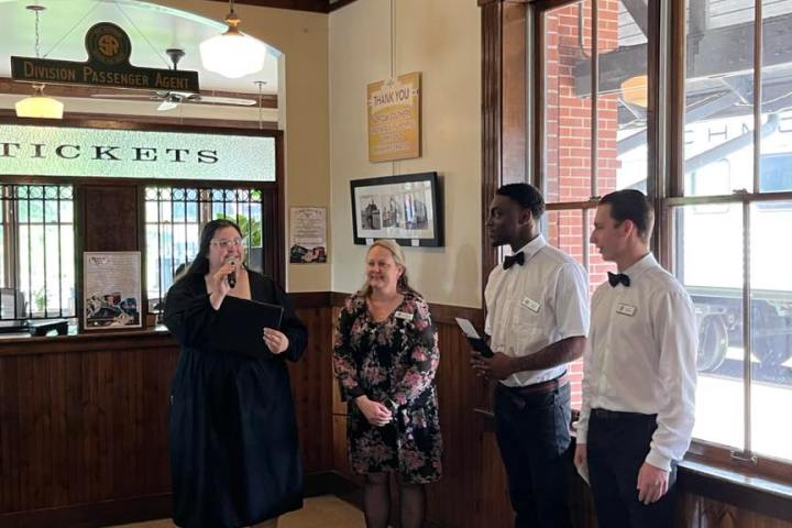 Ride and Dine on the TVRM Lunch Train