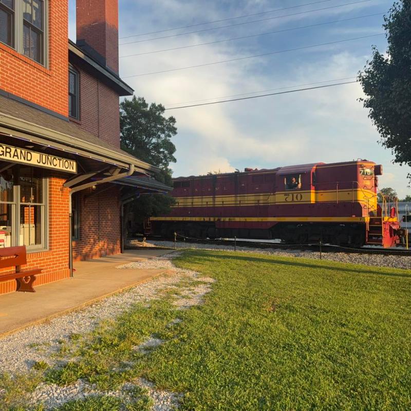 Summer Nights with TVRM’s Evening Ridge Runner