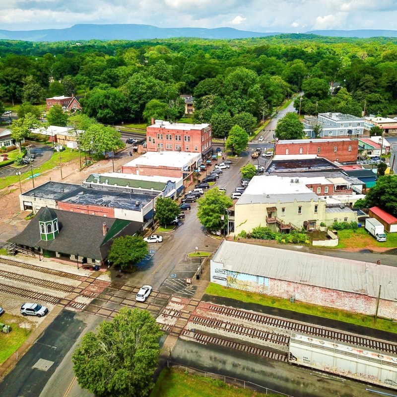 Steam Trains, Southern Towns, and Scenic Loops: Your Weekend Itinerary at TVRM