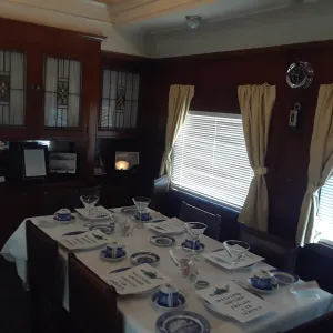 B&O 98 Dining Room resplendent with B&O 'Centenary' China.